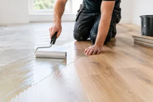 Golvrenovering utan rivning - när räcker det?